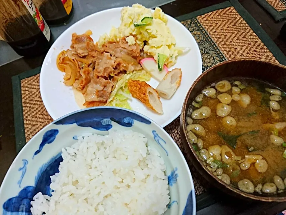 豚のしょうが焼き&ポテトサラダ&しじみの味噌汁|まぐろさん