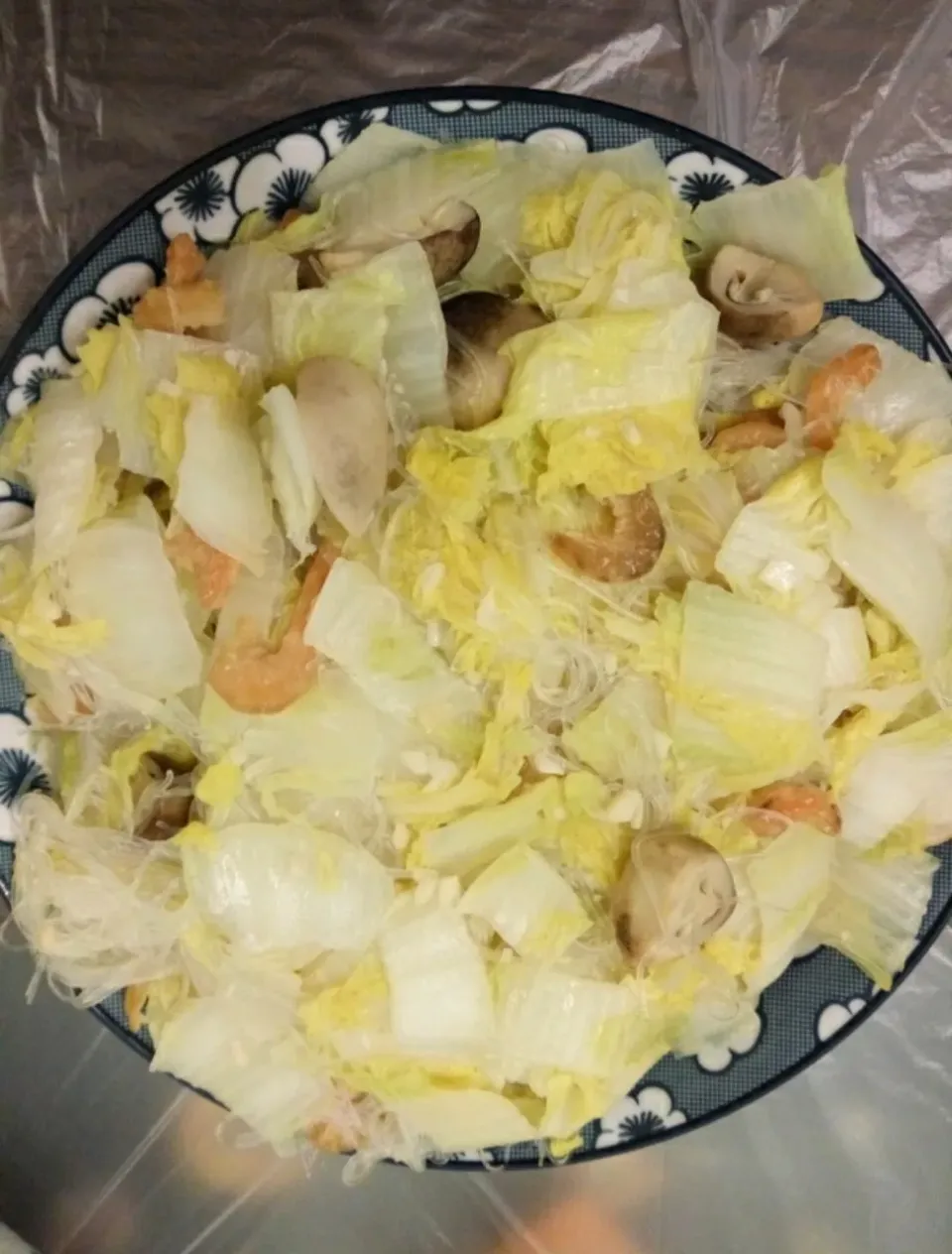 Chinese Baby Cabbage, Mushroom, Bean Thread, Dried Shrimp, Garlic|Athenaさん