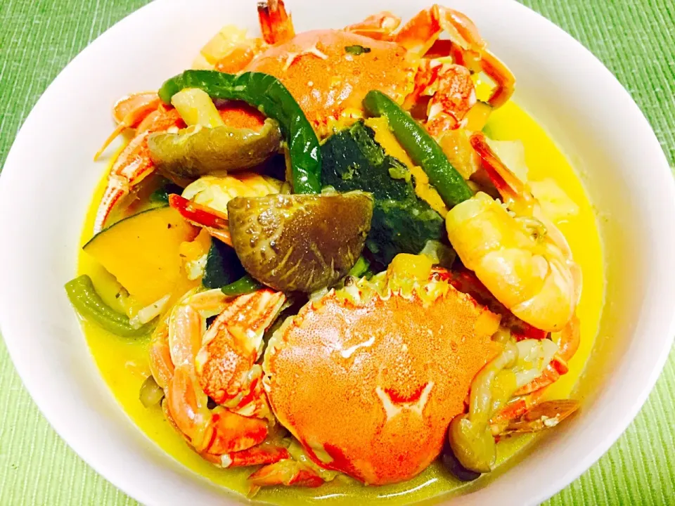 Seafoods and Veggies in Coconut milk|Jaimie Alvarezさん