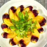 Snapdishの料理写真:あまねこ🌿の料理 花オクラ〜♪さっと湯がくとトロトロに