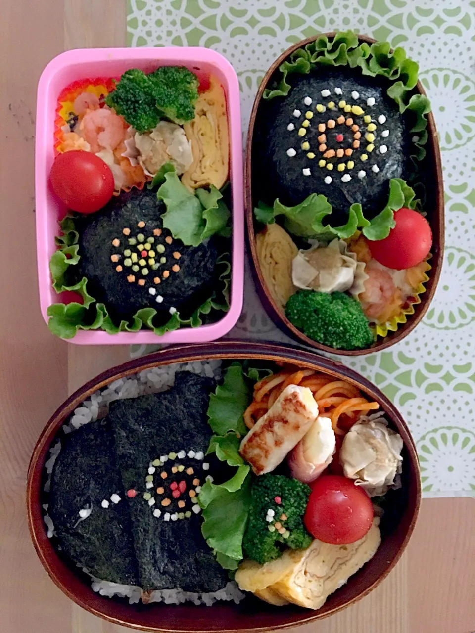 夫☆息子☆娘お弁当 #始業式 #花火 #花火弁当|かねしろ食堂さん