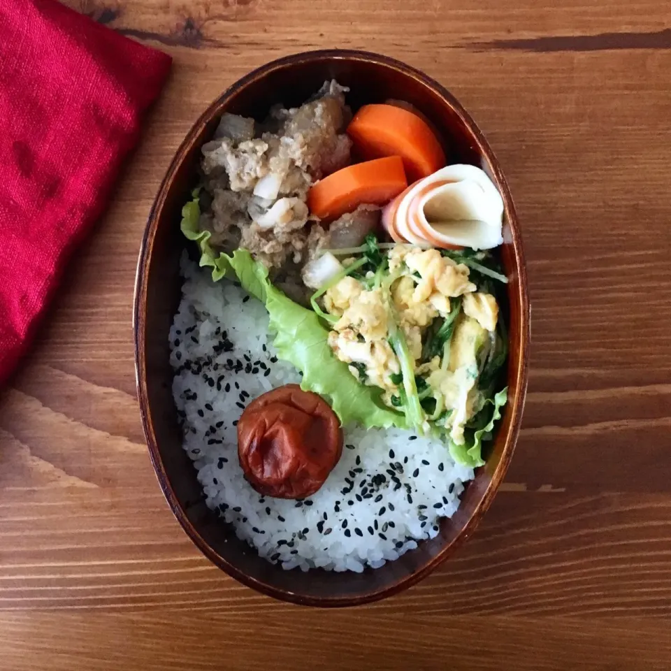 豆苗ふわふわ卵弁当🥚😋

 #弁当 #お弁当 #お弁当記録 #オベンタグラム #bento #lunch #japan #ワッパ#曲げワッパ #まげわっぱ #わっぱ弁当|りよさん