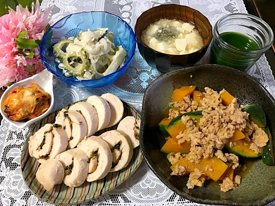 今日の晩御飯💓塩麹でひじきの佃煮巻き鶏ハム|noeさん