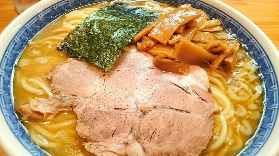 【数量限定】自家製中華そば としおか の 新・塩ラーメン（仮）(中350g、並と同料金) ＠ 早稲田17119|大脇さん