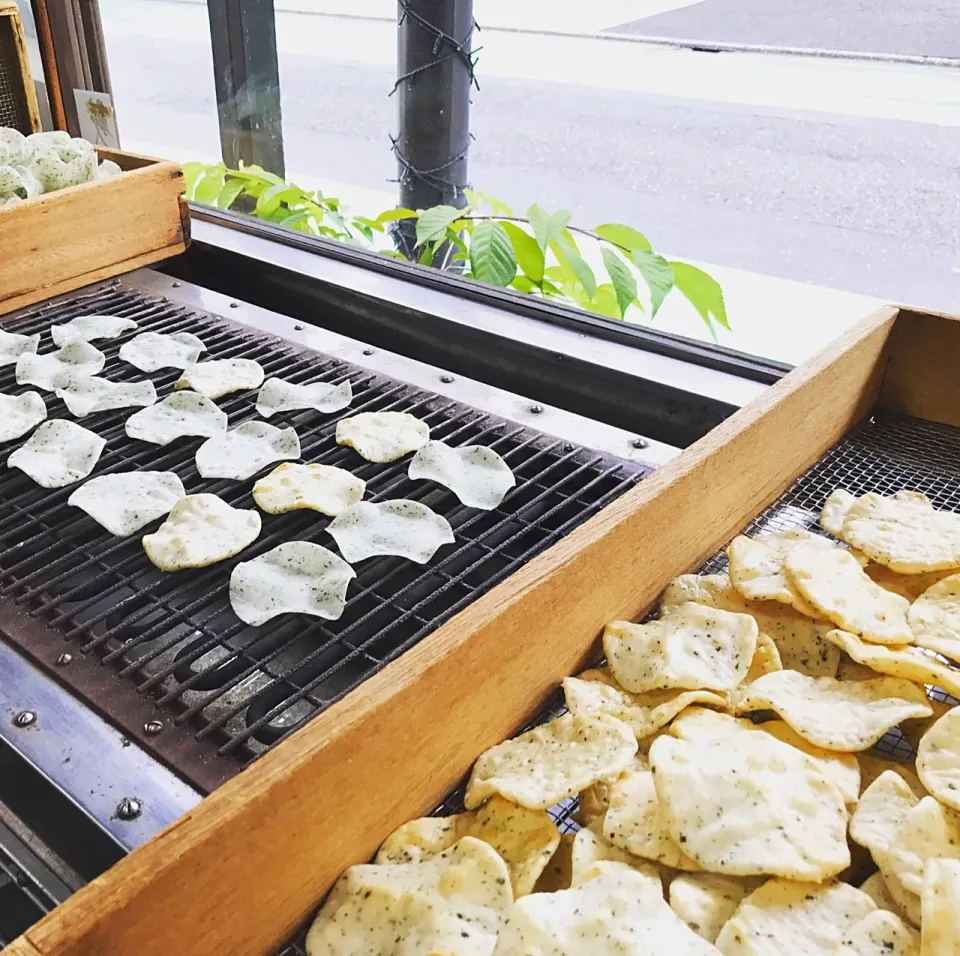 青海苔入りうす焼き煎餅🍘|Ayako Sakakibaraさん