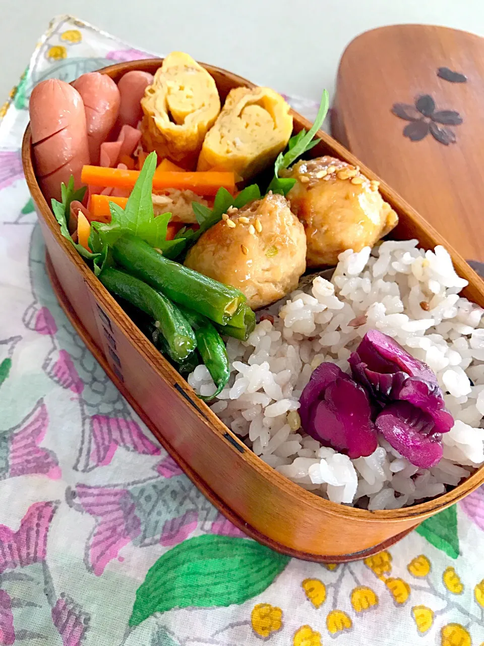 鶏団子の照り焼き弁当。|mayaマミィさん