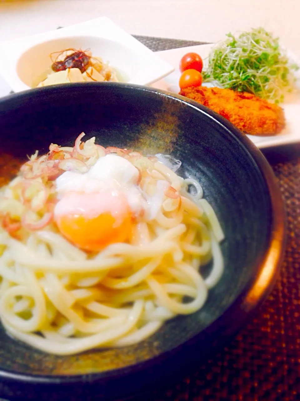 今日の晩御飯/讃岐うどん＆アジフライとサラダ＆鶏肉と高野豆腐の煮物

#rikaちゃんcooking #美容 #健康 #節約 #1日1食ガッツリ晩御飯 #美味しく食べられる事に感謝|BabyRIKAさん