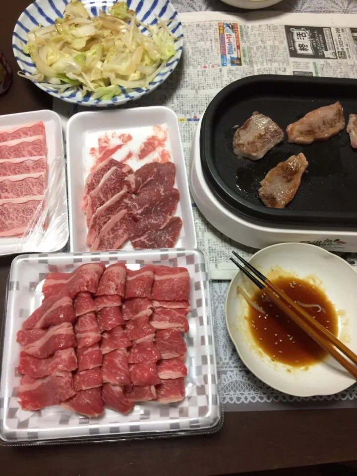 焼き肉。牛バラ、牛ロースとミスジ。|りょうさん