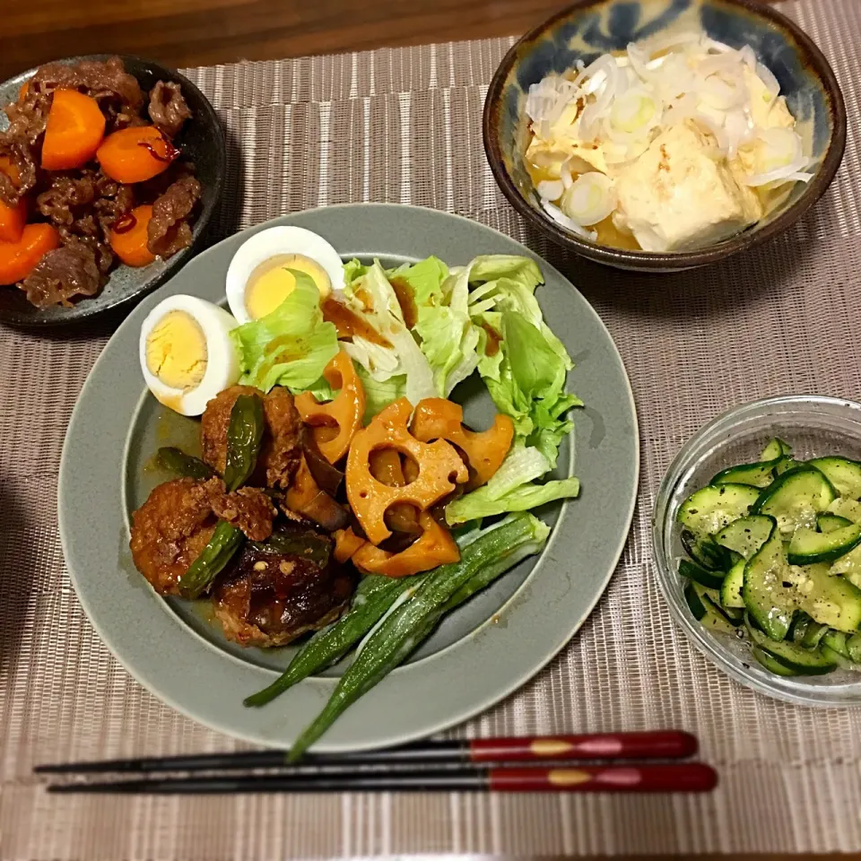 にんじんと牛肉の旨煮
かみなり豆腐
ズッキーニのごま油あえ|たまさん