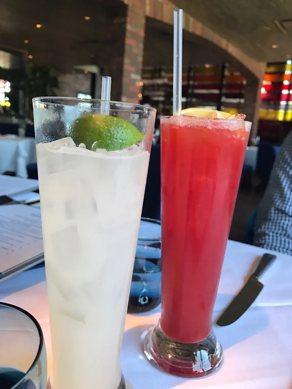 Lychee Tonic and Strawberry Smash|evelinaさん