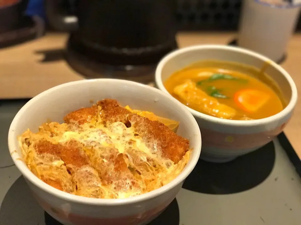 カツ丼とミニカレーうどん|けーさん