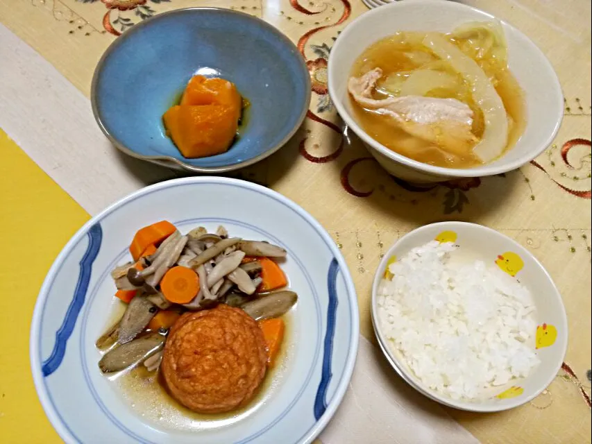 Snapdishの料理写真:晩ごはん
　ごぼう人参しめじとふわふわがんも
　まくわうりキャベツ豚肉の中華スープ
　かぼちゃ煮物|korinoさん