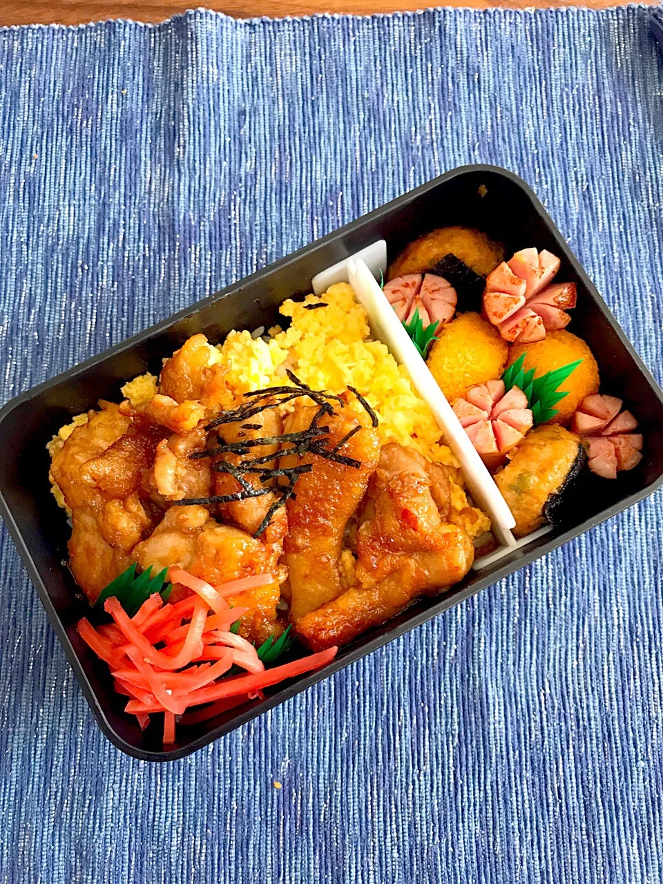 照り焼きチキン弁当🍱
最近食欲がないパパのために❤︎
おかずは冷チンでラクチン¨̮♡⃛|yukaさん