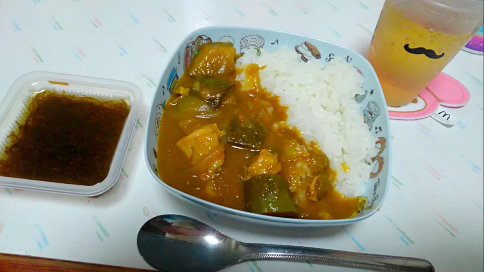 Snapdishの料理写真:カレーライス☆もずく|みぽりんさん