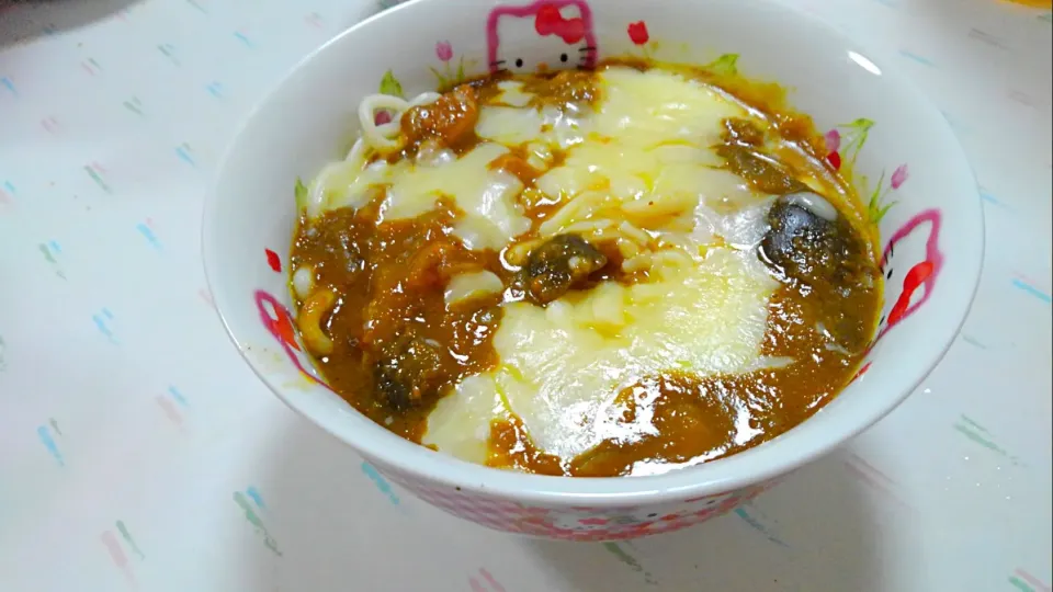 Snapdishの料理写真:二日目はカレーうどん|みぽりんさん