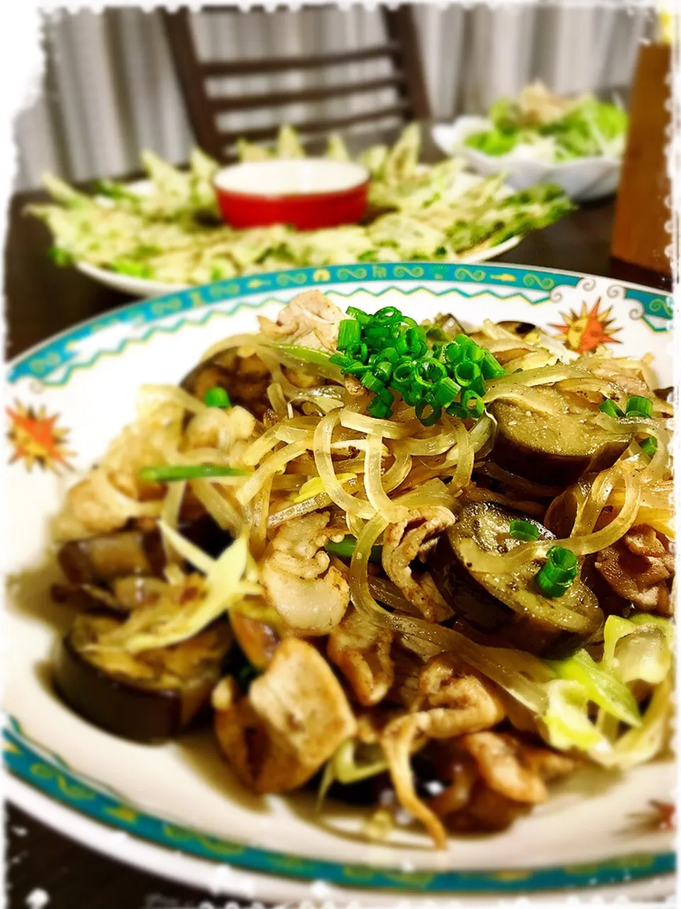 もっちもちマロニーを使って🌸茄子と豚の中華風炒め|はやちんさん