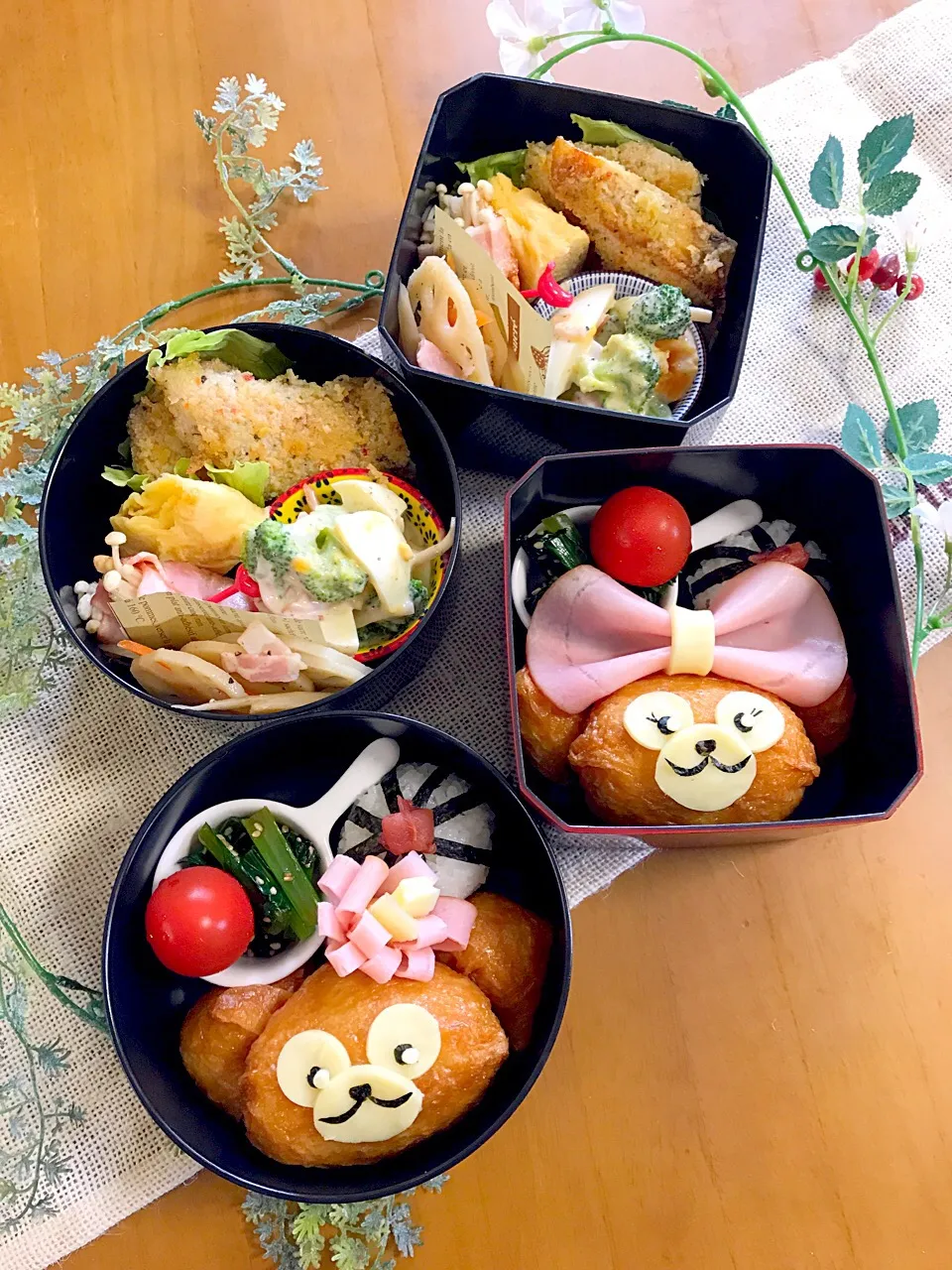 Snapdishの料理写真:ペア弁当🎶
ダッフィー御稲荷さん
あまりおかず達|BooBooさん