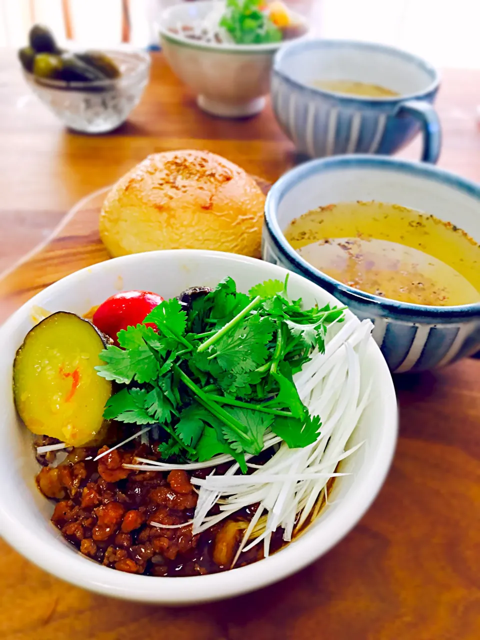 台湾魯肉飯、胡椒餅|長谷川裕子さん