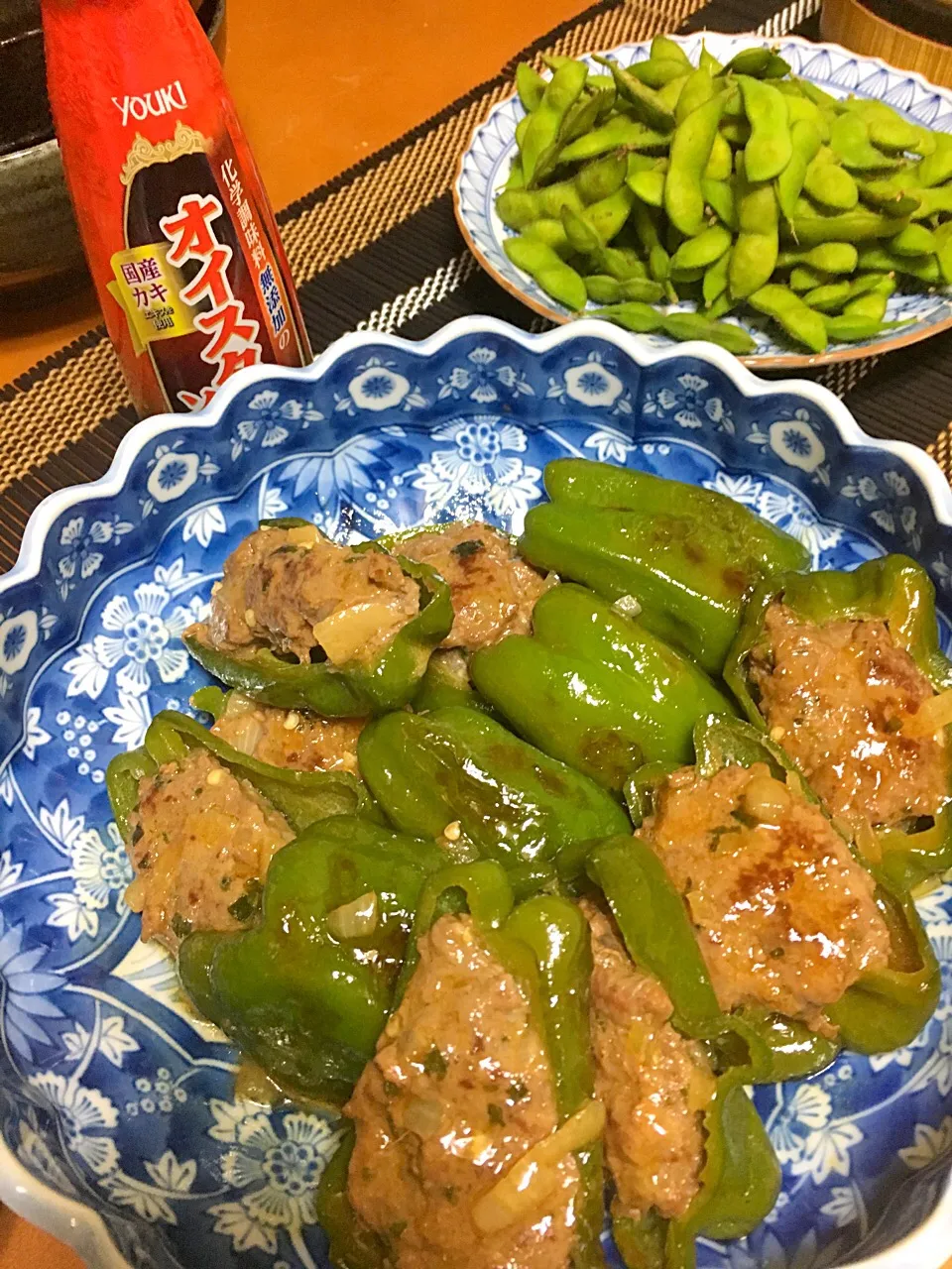 Snapdishの料理写真:ピーマンの肉詰め★オイスターソース|みえさん