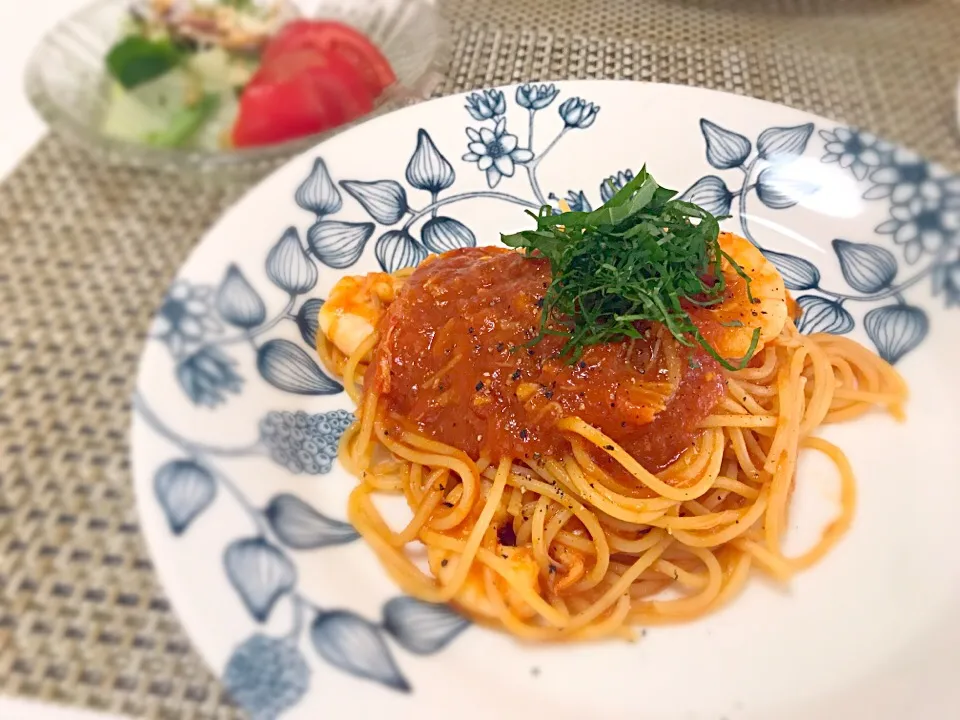 魚介のトマトソースパスタ。|yukiさん