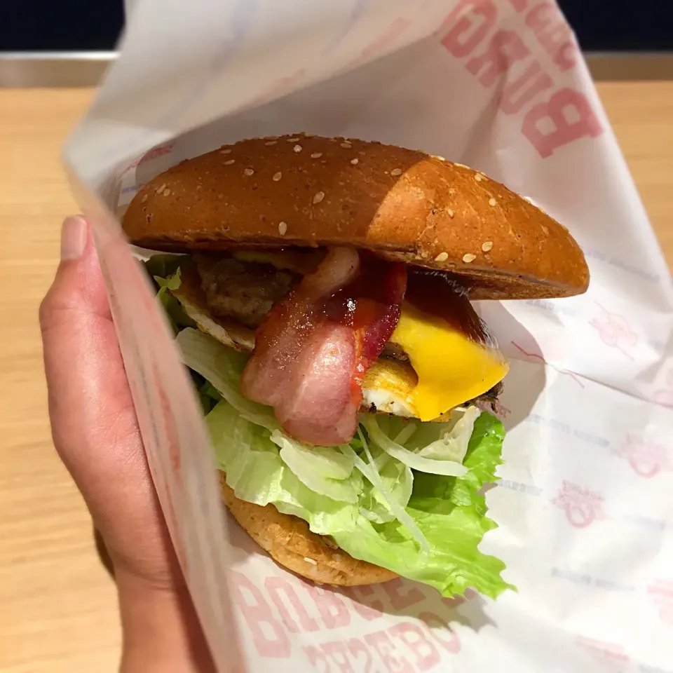 Snapdishの料理写真:佐世保チーズバーガー@海ほたる|masaumeさん