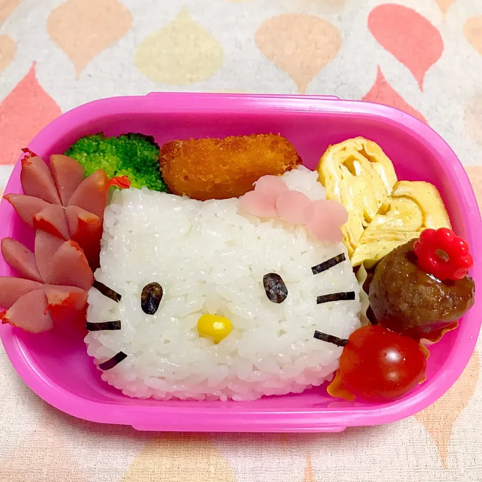 ハローキティ弁当♡|＊C＊さん