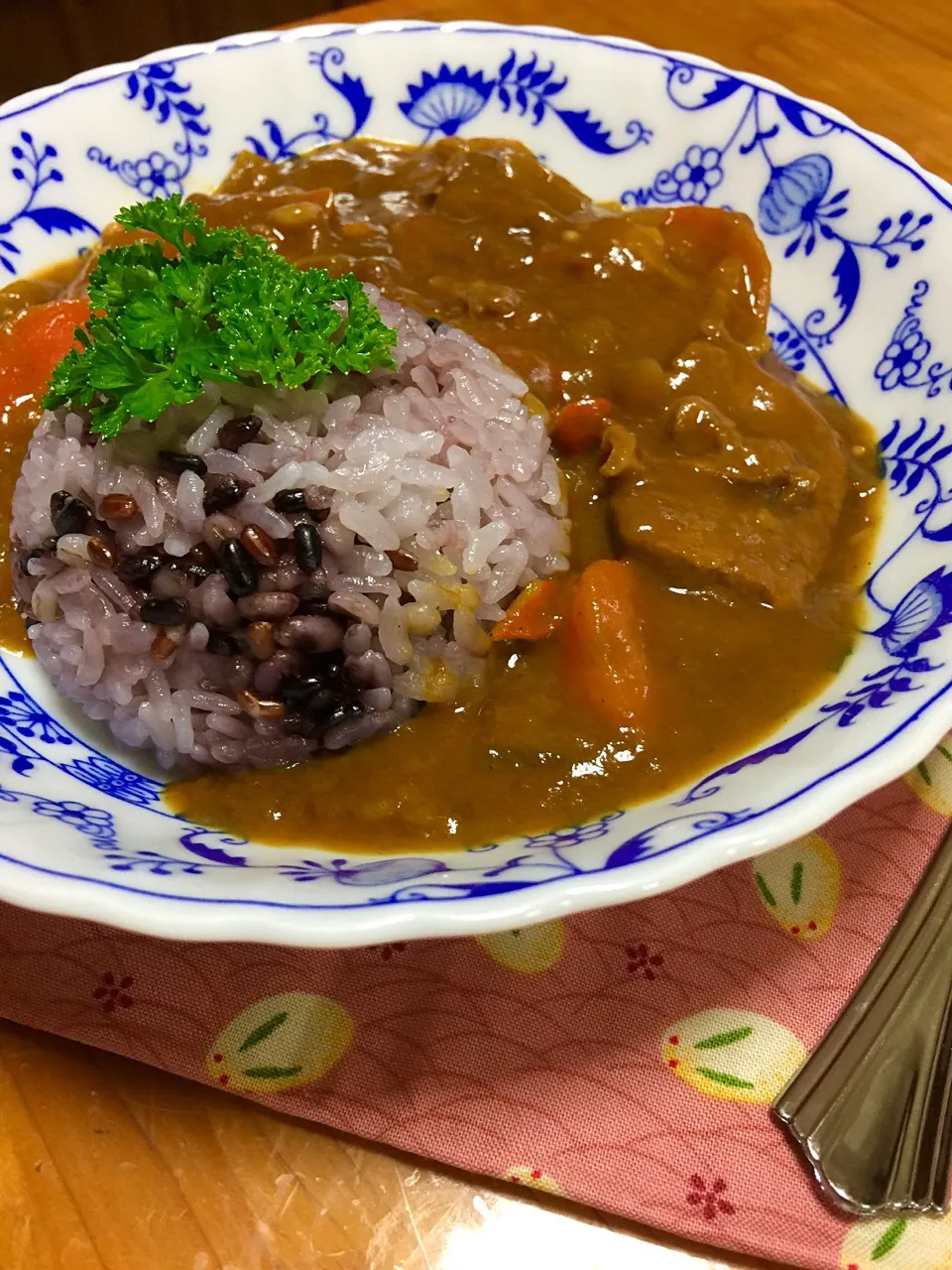 赤米でのカレー🍛|keikoさん