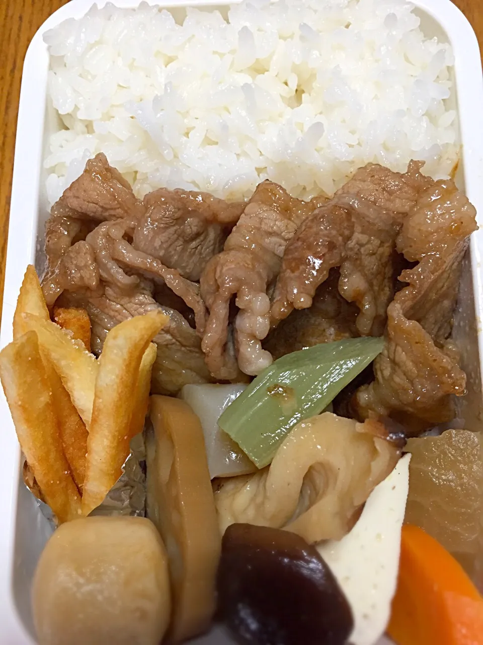 9月5日 焼肉弁当(๑و•̀Δ•́)و|かよっぺさん