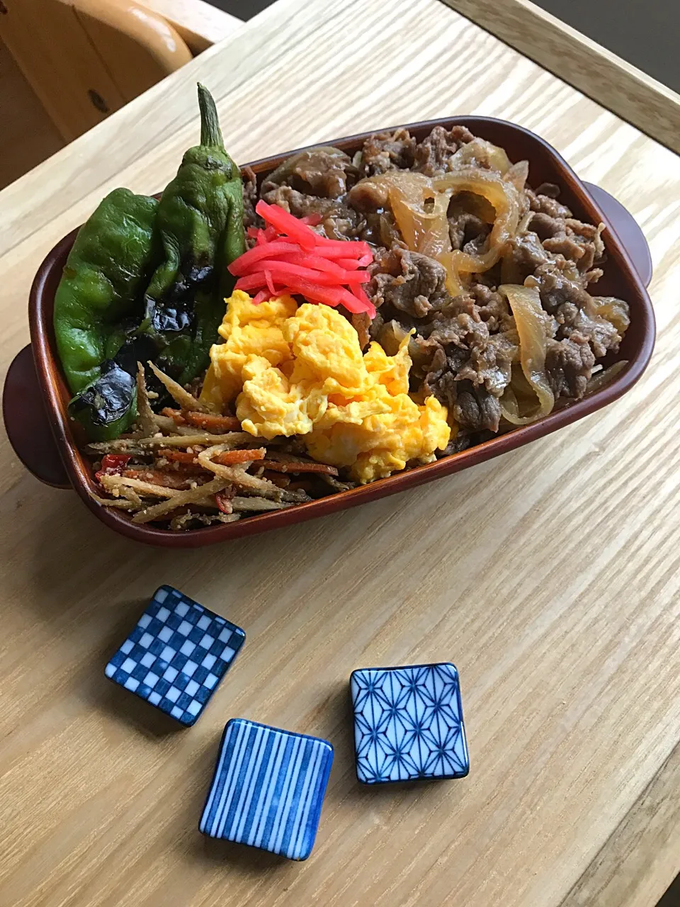 牛丼弁当|二キィさん