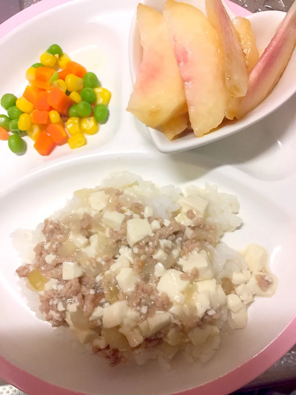 離乳食 夜
・麻婆豆腐丼
・ミックスベジタブル
・桃|ぺろたんさん