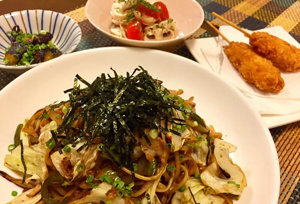 Snapdishの料理写真:今日の夕飯は、焼きそば|sono.kさん