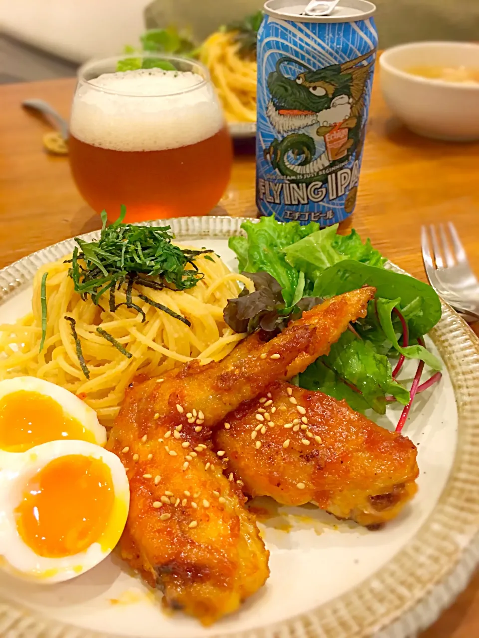 カリカリ手羽先と、明太子パスタ〜🍻|なかじー。さん