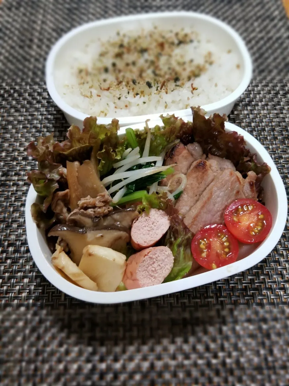 今日のお弁当🎵　豚肉の味噌漬け焼き🐷🐷🐷|クッキングオヤジさん