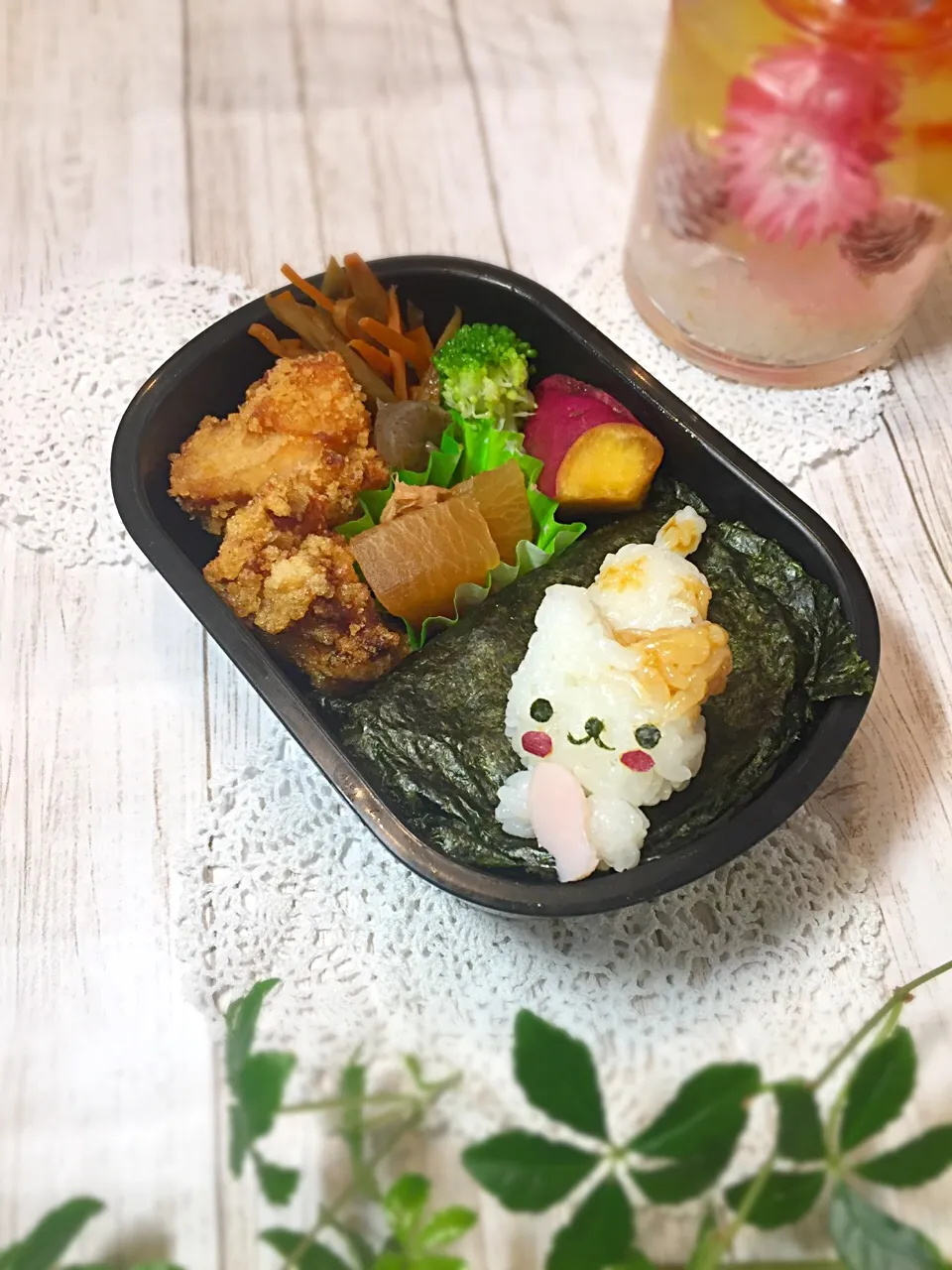 魚をもらって喜ぶネコのお弁当☆|makoryuneさん