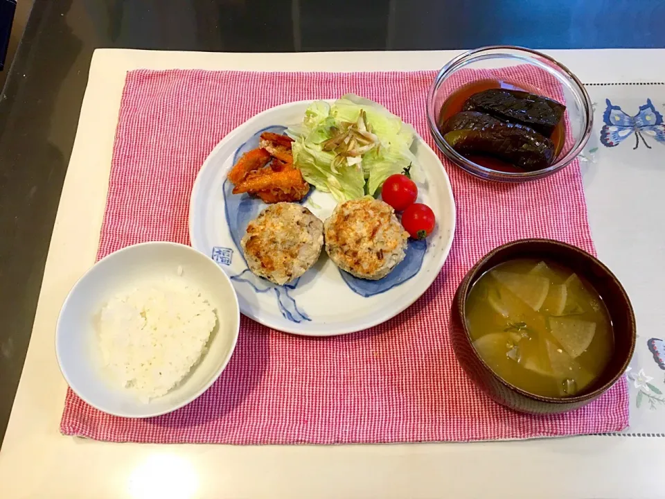 Snapdishの料理写真:ベジ料理♡蓮根ハンバーグのご飯|みよさん