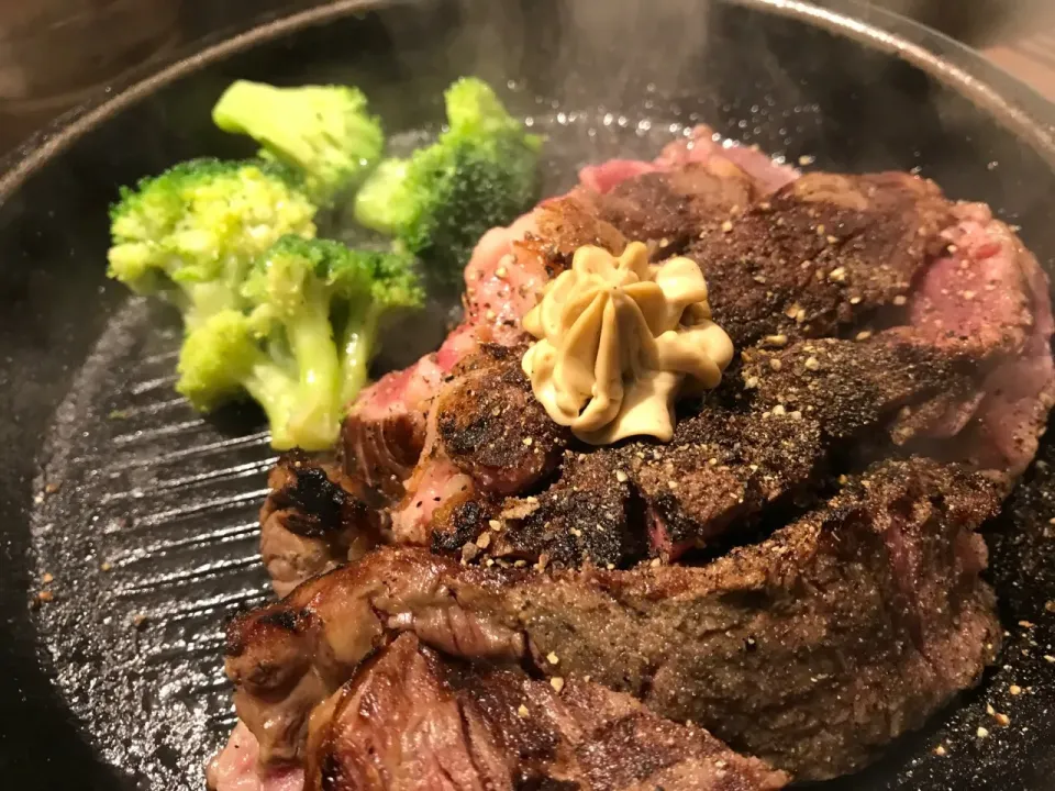 ワイルドステーキ300g🍖|buhizouさん