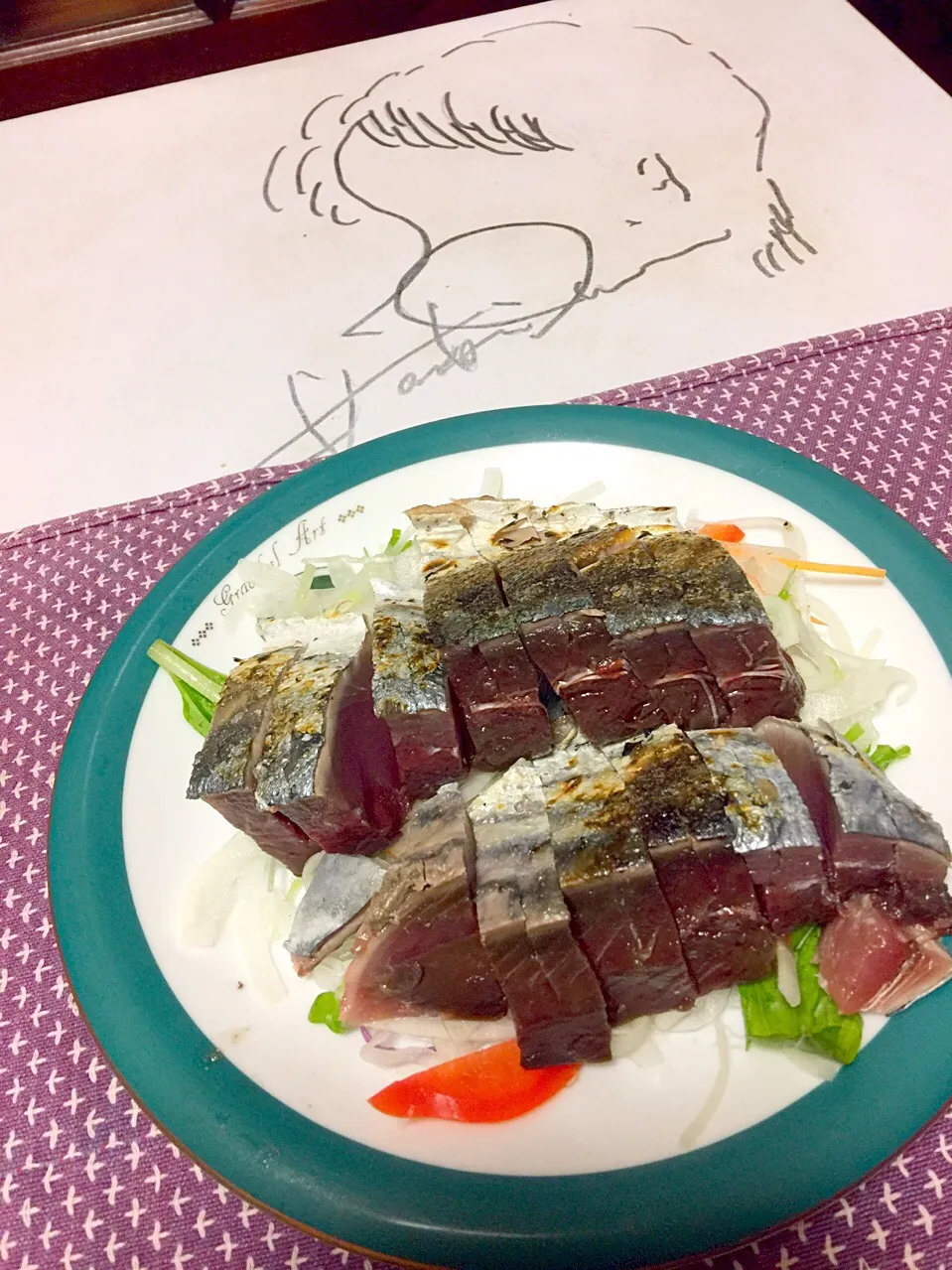 Snapdishの料理写真:鰹を貰ったんで、藁焼きで
塩タタキを作った(*^^*)|Haru Ibさん