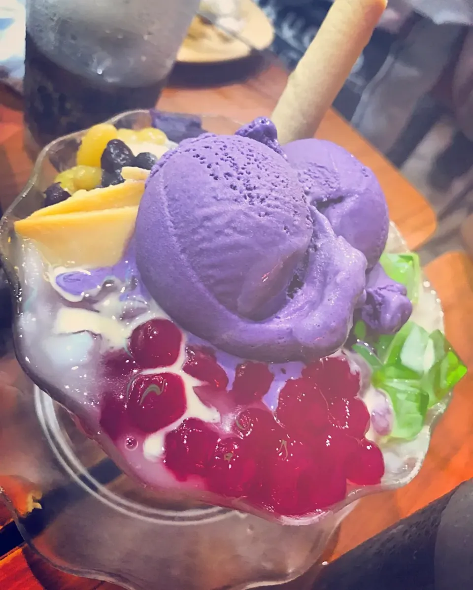 Snapdishの料理写真:#halohalo
#chowking restaurant
#philippines|Mal DHitaさん