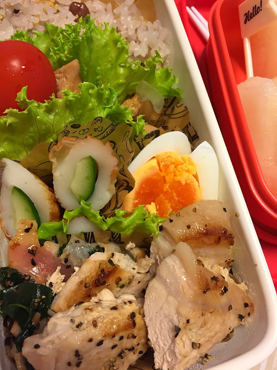 Snapdishの料理写真:女子高校生用 ポークソテー弁当|riorieさん