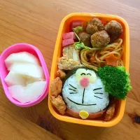 Snapdishの料理写真:小学2年生 秋の遠足 ドラえもん弁当