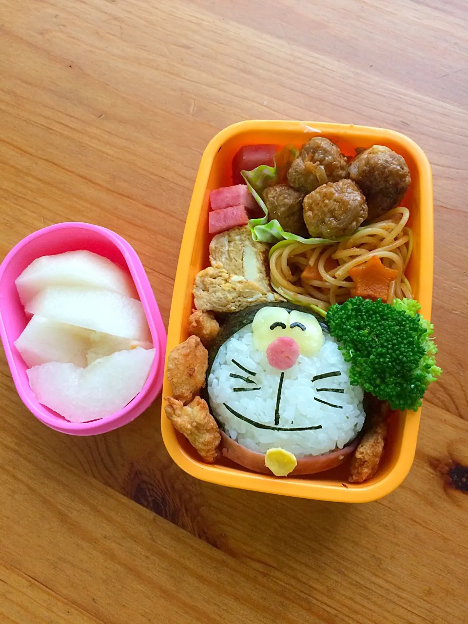 小学2年生 秋の遠足 ドラえもん弁当|momosakuさん