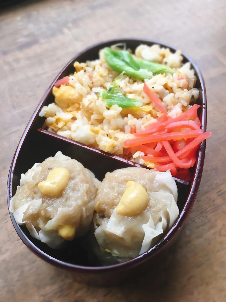 今日のお弁当
・炒飯焼売弁当|akiさん