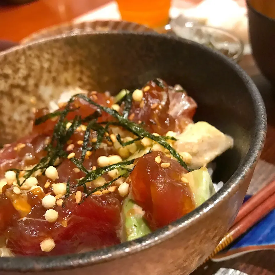 まぐろアボカド丼|mokoさん