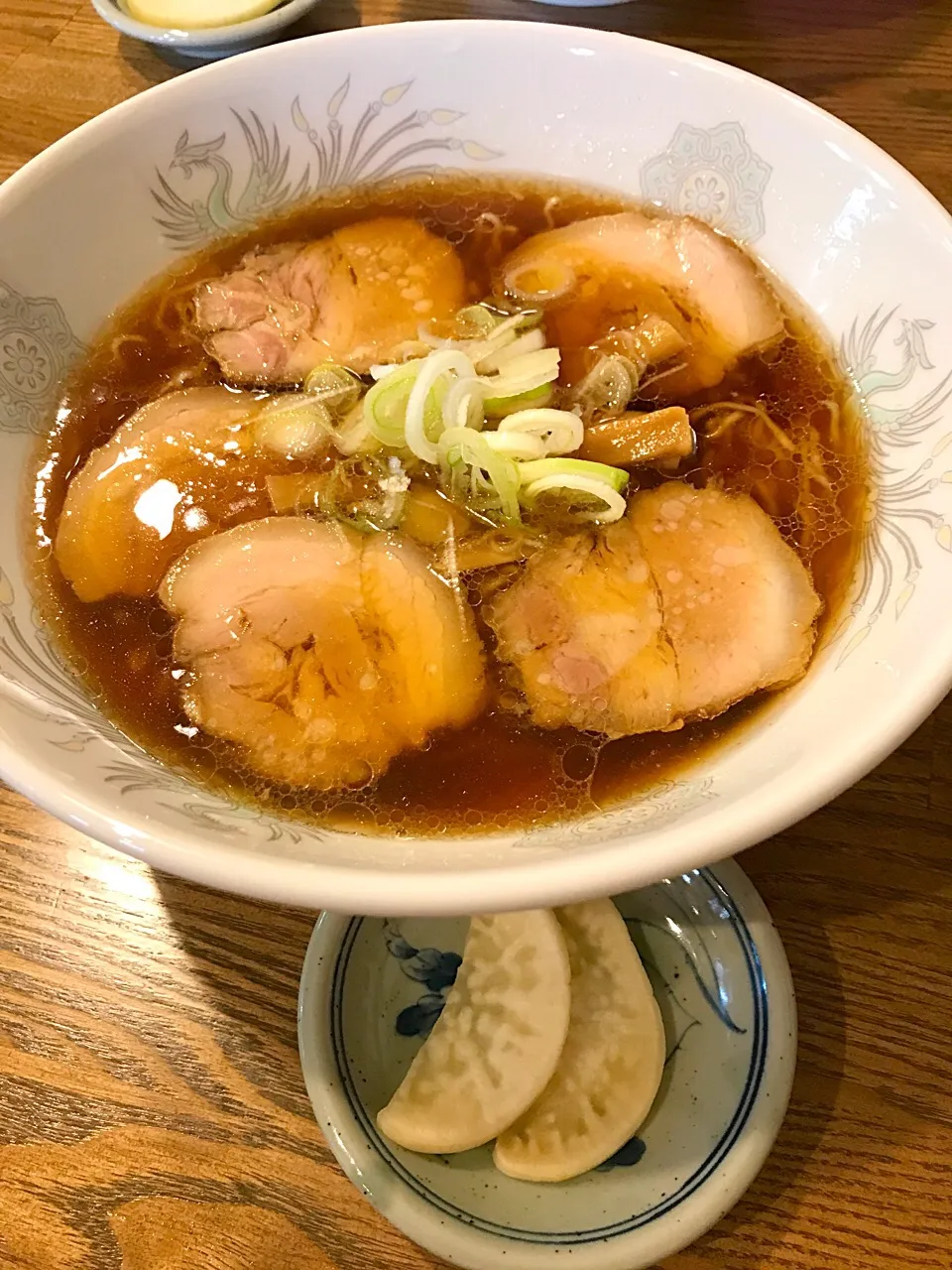 Snapdishの料理写真:高山ラーメン🍜|wildcat山猫さん