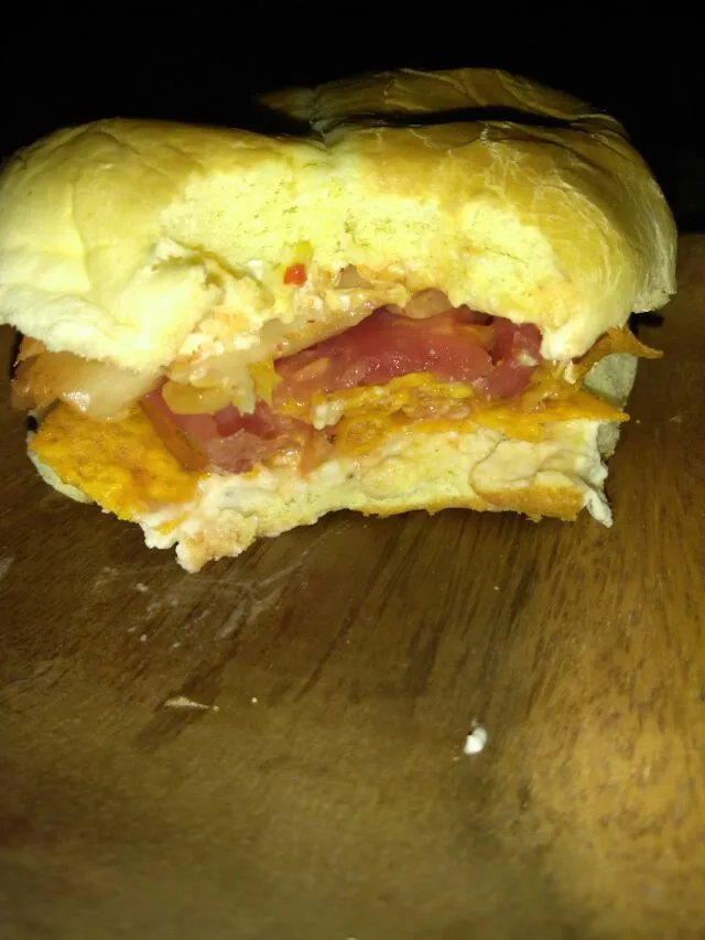 Snapdishの料理写真:my kimchi, tomato, Doritos sandwich|Polly Gelfusoさん