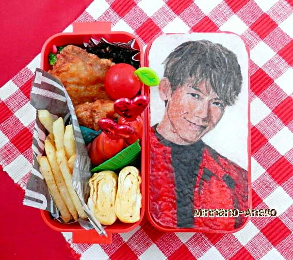 Snapdishの料理写真:三代目JSB『NAOTO』弁当
 #オブラートアート
 #似顔絵弁当|みんなのあねごさん