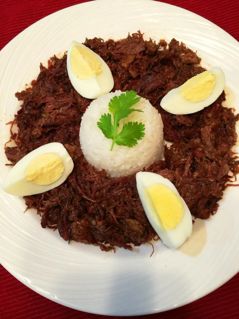 Lunch:  My Signature Dish "Pulled Beef with Rice 🍚" garnished with sliced hard boiled eggs.|Alma's Home Kitchenさん