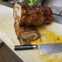 Porchetta with Chorizo and Italian sausage|robert payneさん