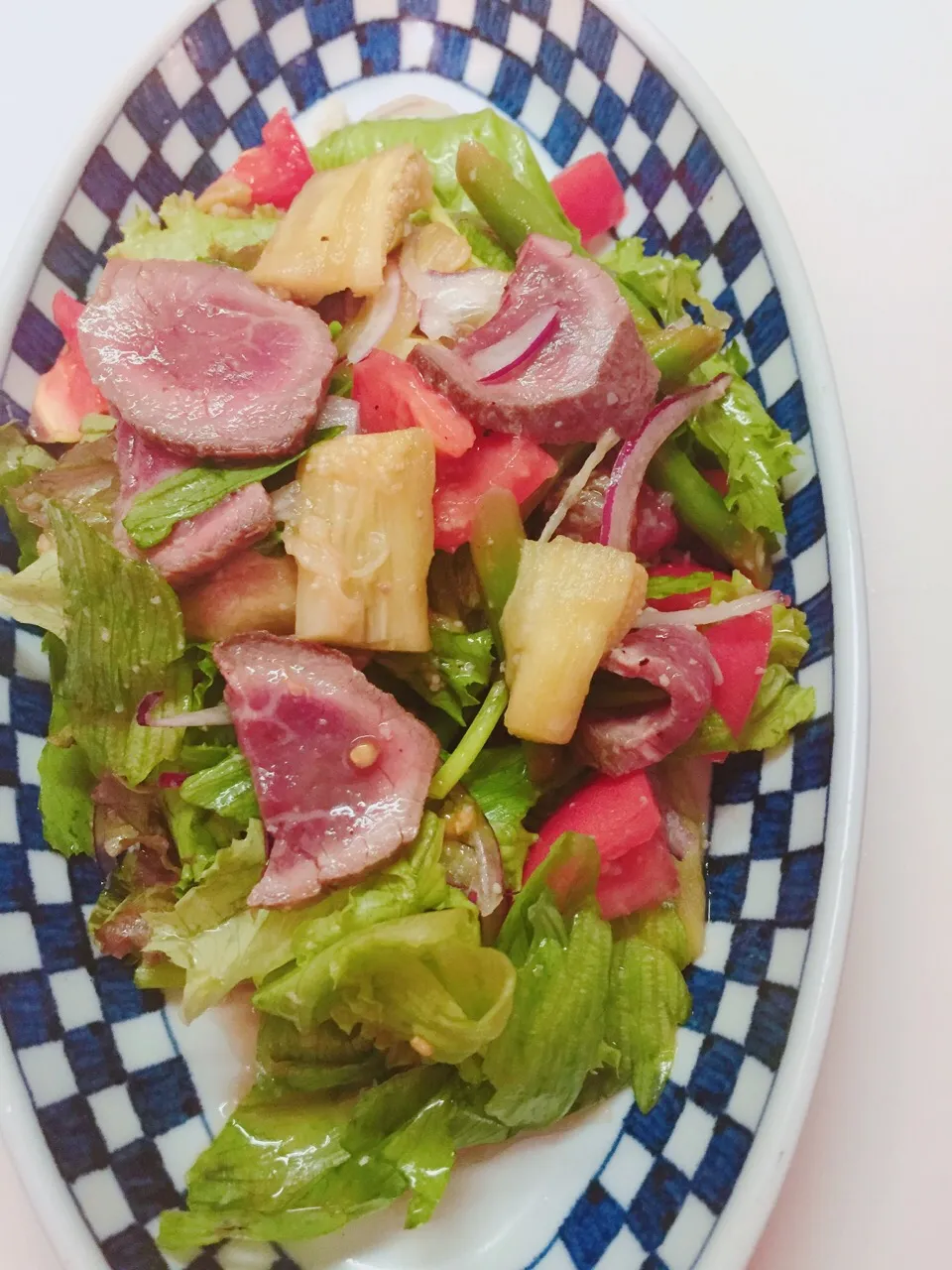 牛タタキと焼きなすのエスニックサラダ|ななさん