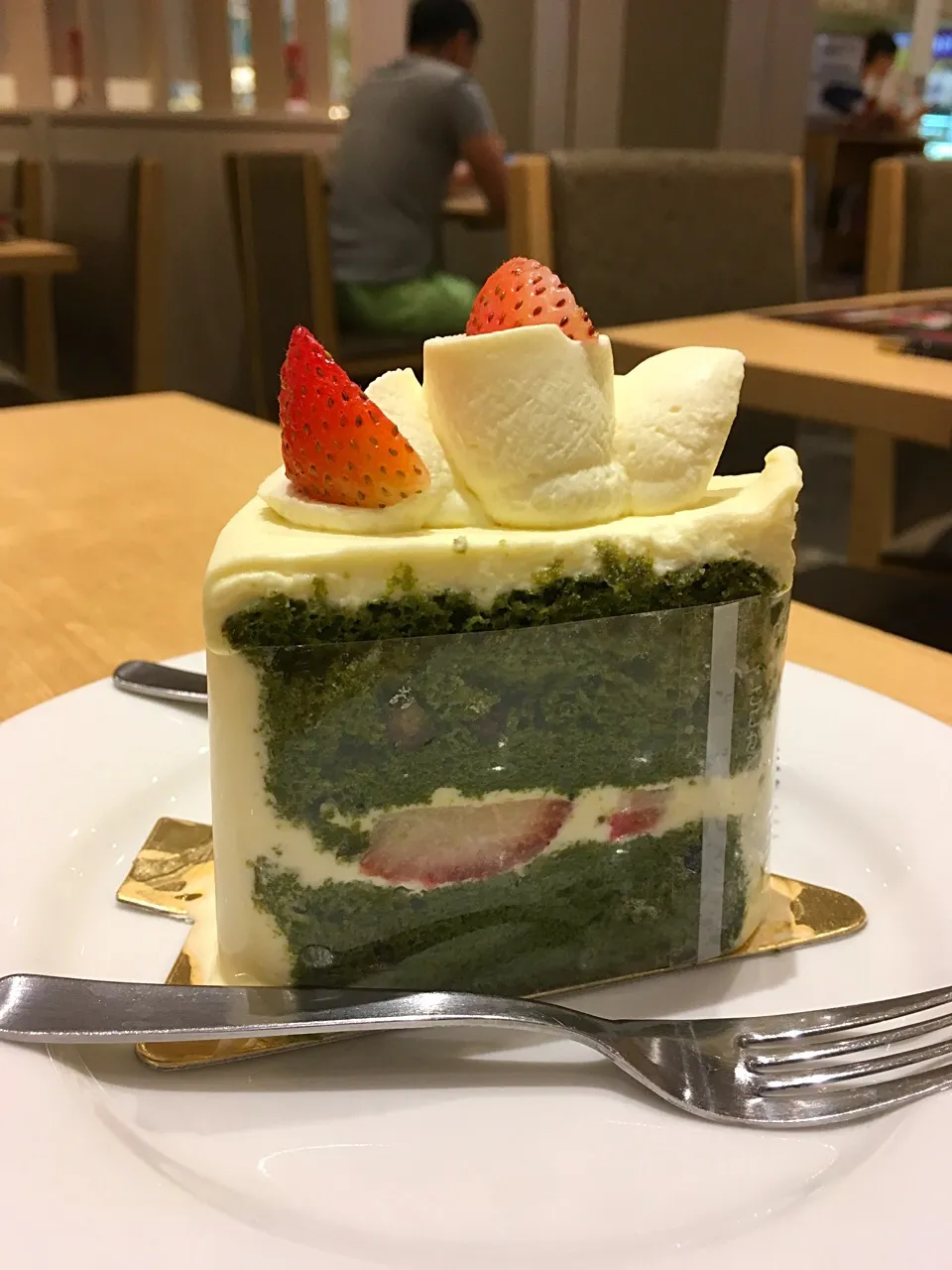 Matcha chiffon cake @ Tampopo|Ong Sor Fernさん